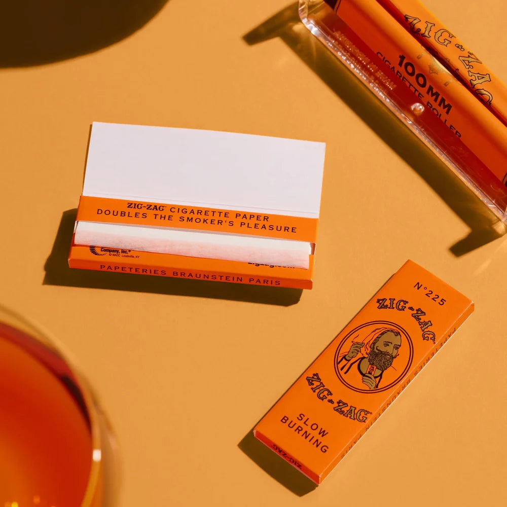 ZIG-ZACK FRENCH ORANGE ROLLING PAPERS   1/4